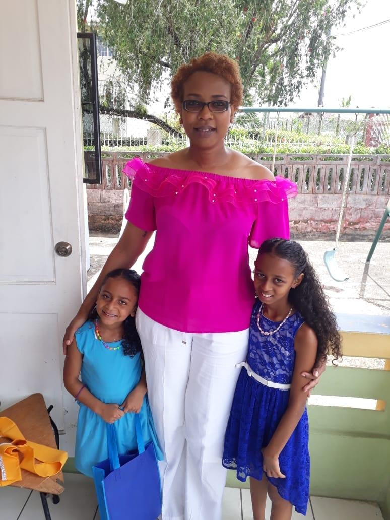 Family photo budget fashion