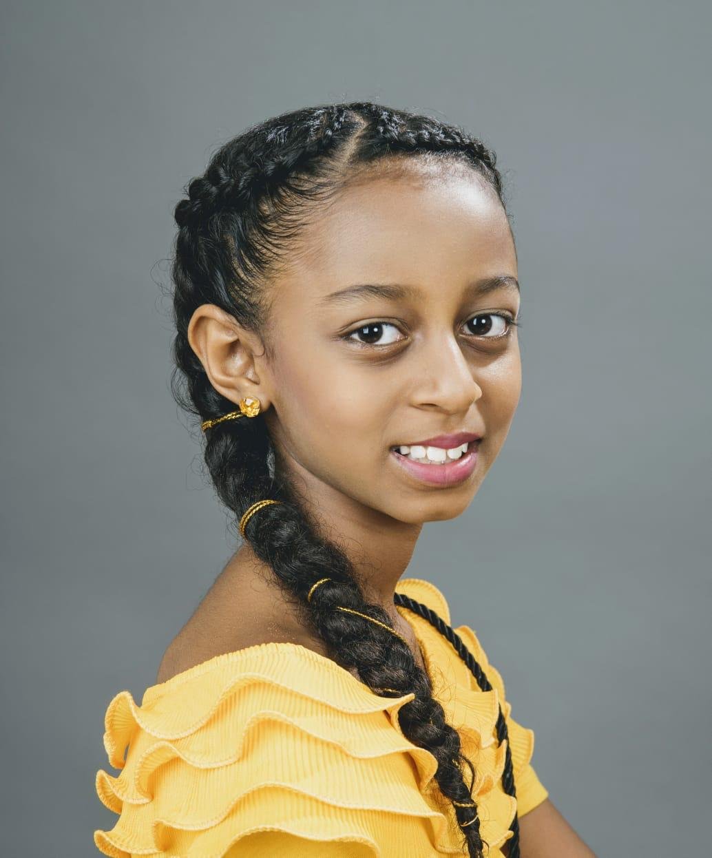 Selima teen budget fashion model and content creator